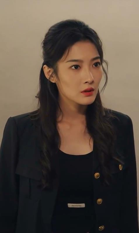 分手后我成了首富掌中宝 第03集